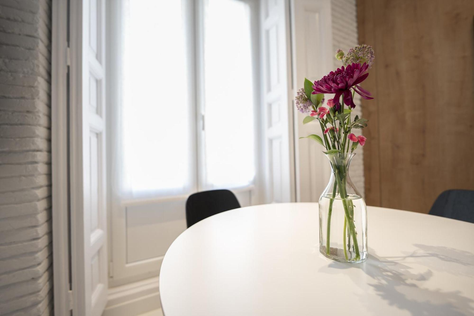 Reina Sofia Center Apartment *