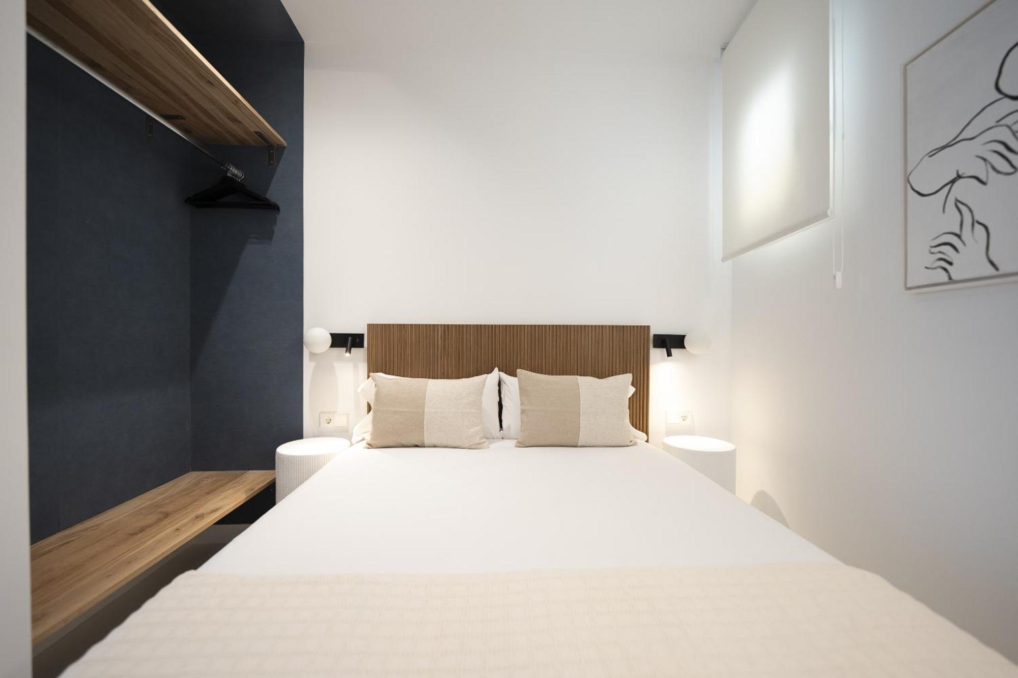 Reina Sofia Center Apartment *